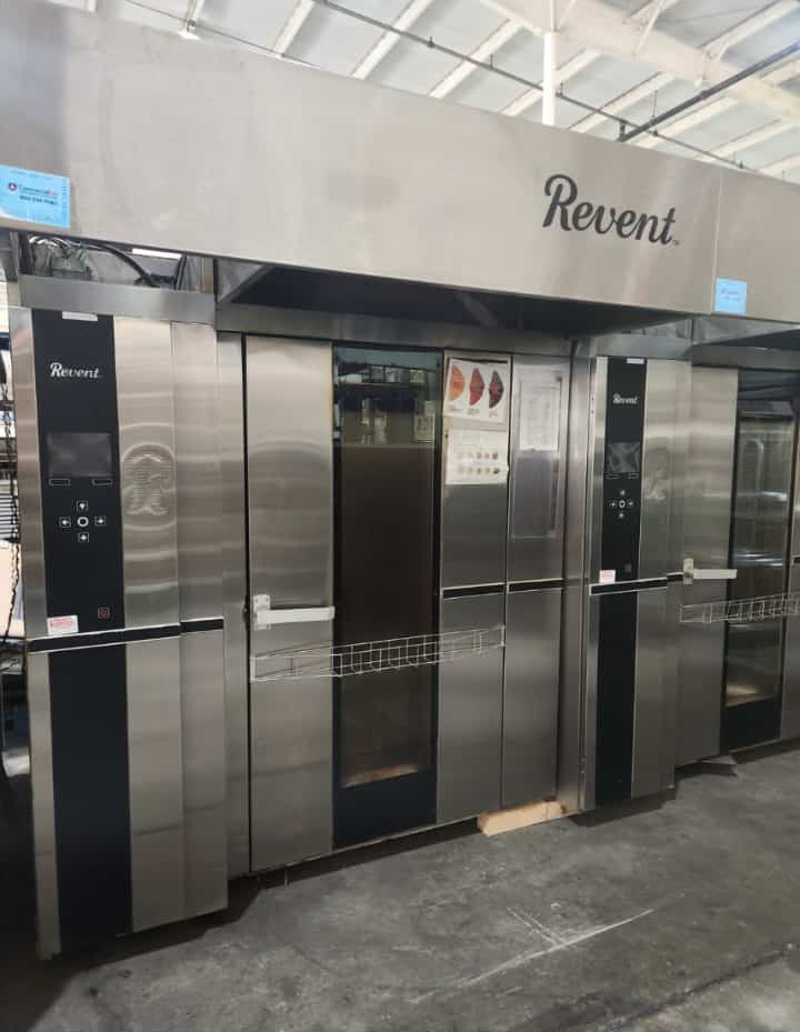 2017 Revent 724 G double rack oven exterior